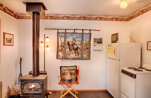 Oroville House | Eden Valley Guest Ranch