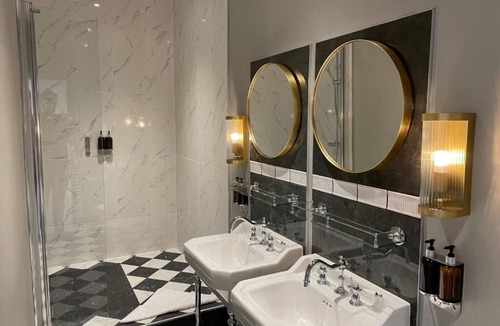 Edgbaston Hotel | Edgbaston House