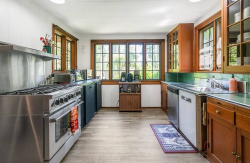 Fort Erie House | Edgemere Escape – Outstanding beach