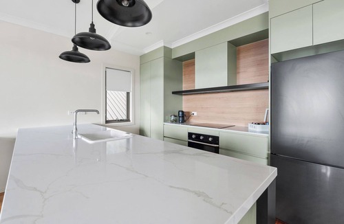 Mount Tamborine Villa | Edges by St Benards Hotel