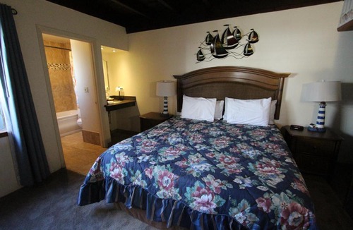 Westside Santa Cruz Hotel | Edgewater Beach Inn & Suites