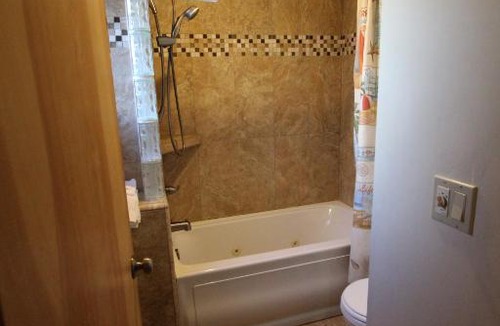 Westside Santa Cruz Hotel | Edgewater Beach Inn & Suites