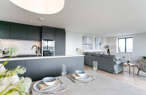 Wittering Apartment | Edgewater - Bracklesham Bay