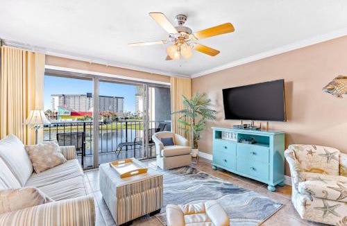 Panama City Beach House | Edgewater Golf Villa #115