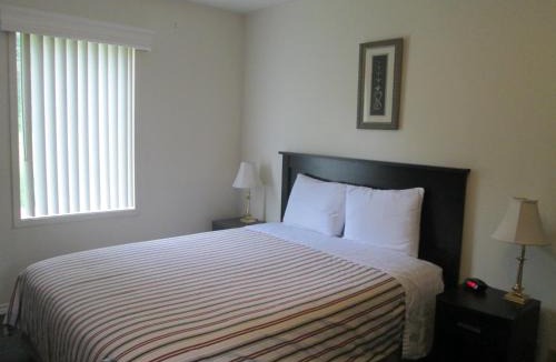 Temiskaming Shores House | Edgewater Motel and Campground