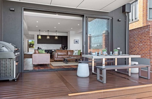 Yarrawonga House | Edgewater on Irvine S