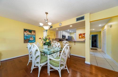 Panama City Beach House | Edgewater Villa 1916