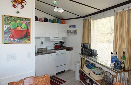 Deep Hole House | Edgewater- Waterfront on Oyster Bay.