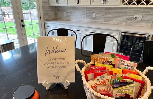 Edgewood House | Edgewood Oasis