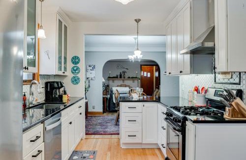 Fulton House | Edina Escape