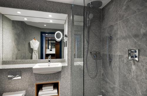 Old Town Hotel | Edinburgh Marriott Hotel Holyrood