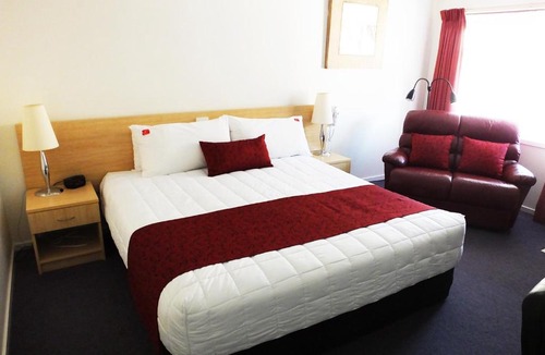 Warragul Hotel | Edinburgh Motor Inn