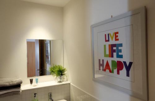 Newhaven Apartment | Edinburgh Waterfront Apartments