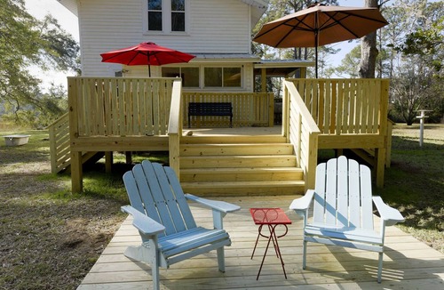 Edisto Island House | Edisto Escape- Creekfront Farmhouse