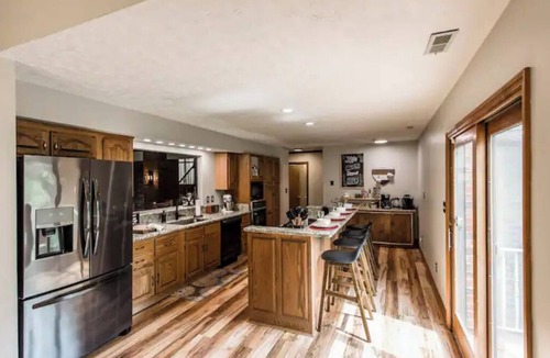 Gallatin House | Edith's Farm-Peaceful countryside home on 5 acres