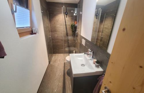 Saas im Prattigau Villa | Edles Einfamilienhaus mit Wirlpool