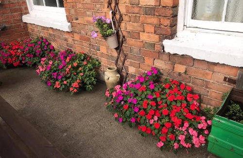 Sleaford House | EDS Eat Drink Sleep