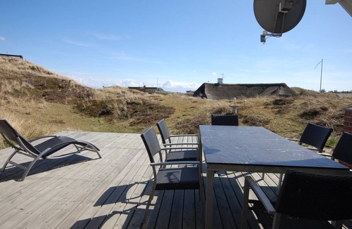 Houvig Strand House | "Edvard" - 400m from the sea by Interhome