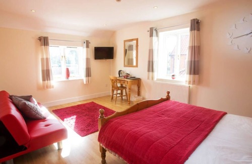 Eastbridge Hotel | Eels Foot Inn