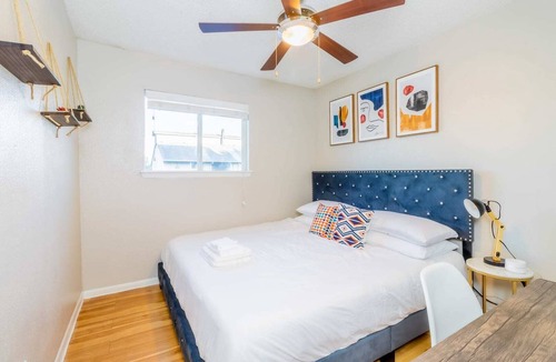 Pleasant Valley Apartment | Efficiency 2BR next to Downtown w Fast WiFi + Pool