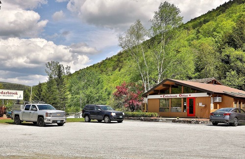 West Bridgewater Apartment | Efficiency with Sleeper Sofa only 221