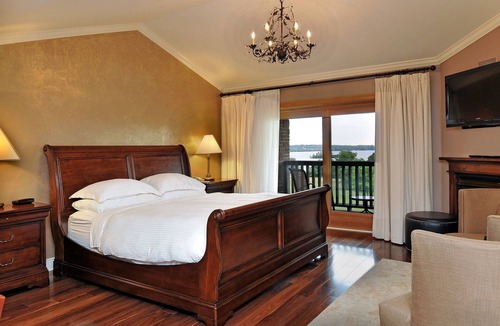 Fenelon Falls Hotel | Eganridge Resort, Golf Club & Spa
