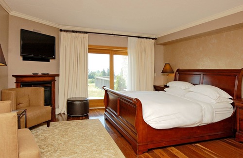 Fenelon Falls Hotel | Eganridge Resort, Golf Club & Spa