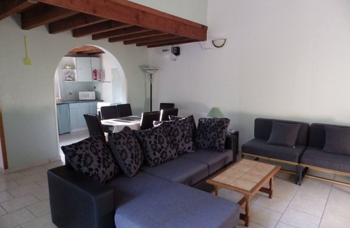 Vouvant Villa | Eglantine (3 bedrooms - sleeps 6)