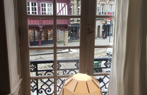 Dinan Apartment | EGLANTINE