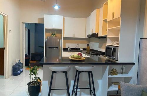 Kalipuro Villa | eHouse