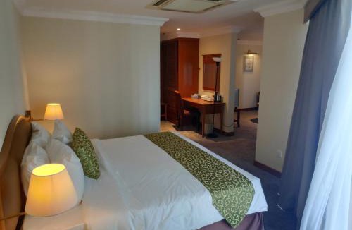 Kampung Bahasa Kapor Hotel | EHSAN SEAVIEW HOTEL PORT DICKSON