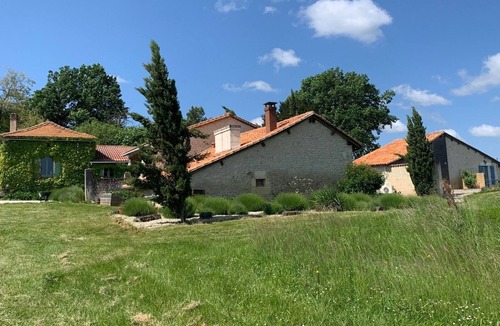 Juignac Ski Chalet | Eiffel at Bassinaud
