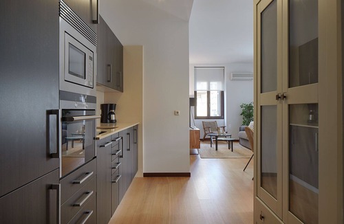 Egia Apartment | Eiffel | The Rentals Collection