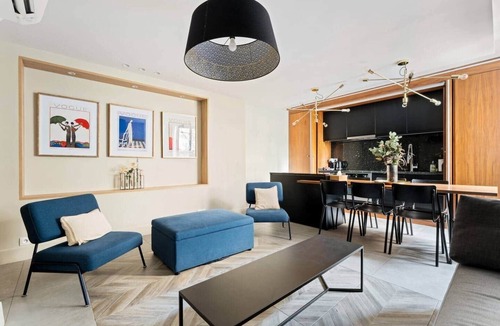 Necker Apartment | Eiffel Tower - 4 bedrooms Air Conditioning