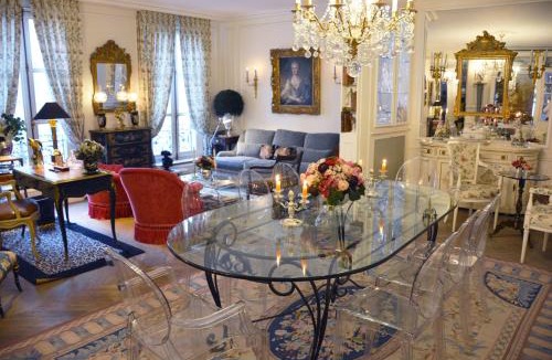 Chaillot Apartment | Eiffel Tower-Alma