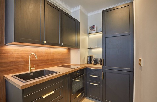 7th Arrondissement Apartment | Eiffel Tower Apartment Invalides