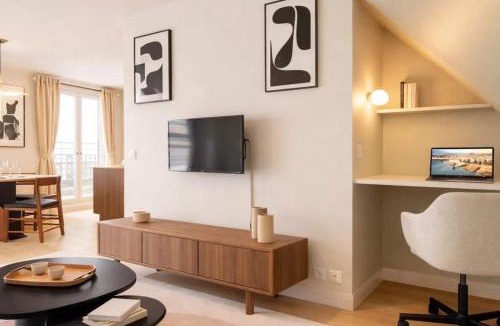Necker Apartment | Eiffel Tower - Exclusive loft with terrace jacuzzi and lift