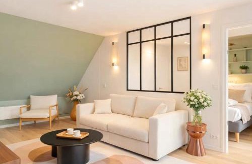 Necker Apartment | Eiffel Tower - Exclusive loft with terrace jacuzzi and lift
