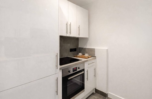 Necker Apartment | Eiffel Tower - family flat with elevator access