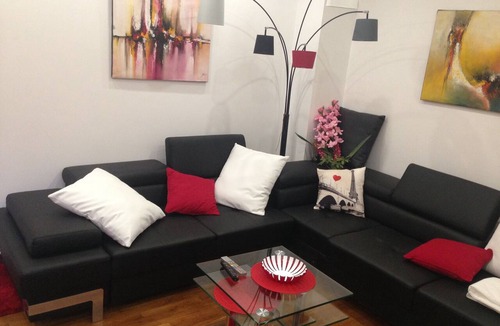 Passy Apartment | EIFFEL TOWER - Passy - DISCREET and LUXURY 35m2