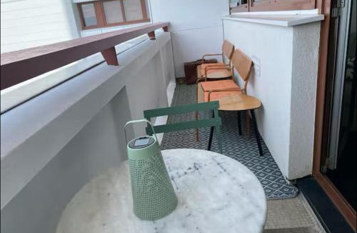 Saint-Lambert Apartment | Eiffel Tower View & Pool