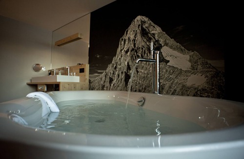Grindelwald Hotel | Eiger Mountain & Soul Resort