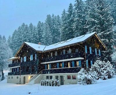 Grindelwald Cabin | Eiger View Alpine Lodge
