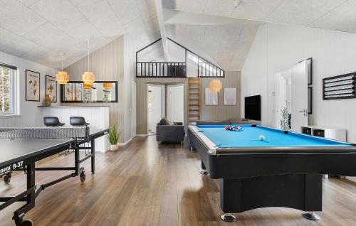 Frederiksvaerk House | Eight-Bedroom Holiday Home Frederiksværk With A Room Hot Tub 05