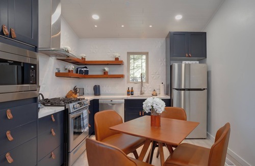 Angel Fire Cabin | Eight cabins- King Beds, Fire Pit, A/C, Free Sledding and Smores