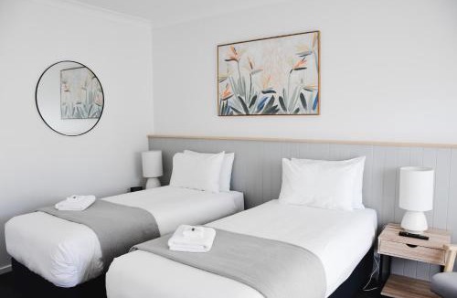 Warrnambool Hotel | Eight Spence