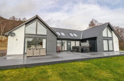 Spean Bridge House | Eildan