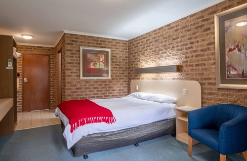 Eildon Hotel | Eildon Parkview Motor Inn. Room 1