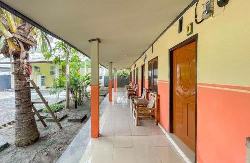 Jerowaru House | Ekas Beach Guesthouse Mitra RedDoorz