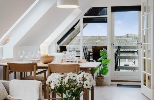 Odense NV Apartment | Eksklusiv 2BR lejlighed I Terrasse I Fri parkering